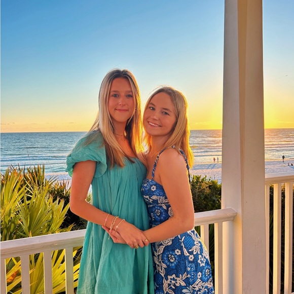 Meet your Posher, Lily - Picture 1 of 1